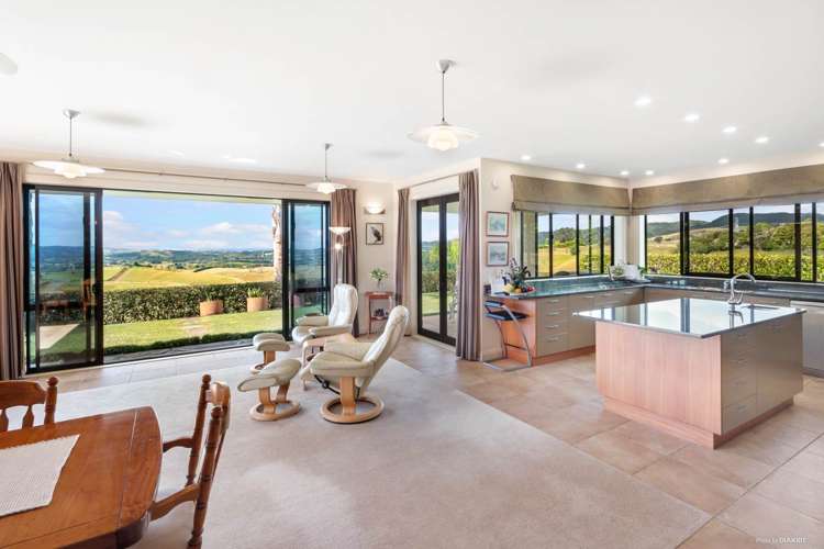 25 Munros Road Clevedon_5