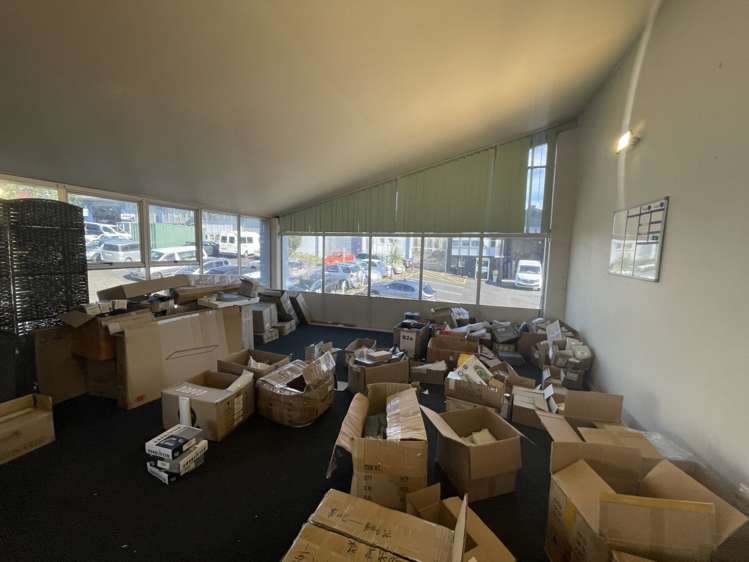 55A Hillside Road Wairau Valley_4