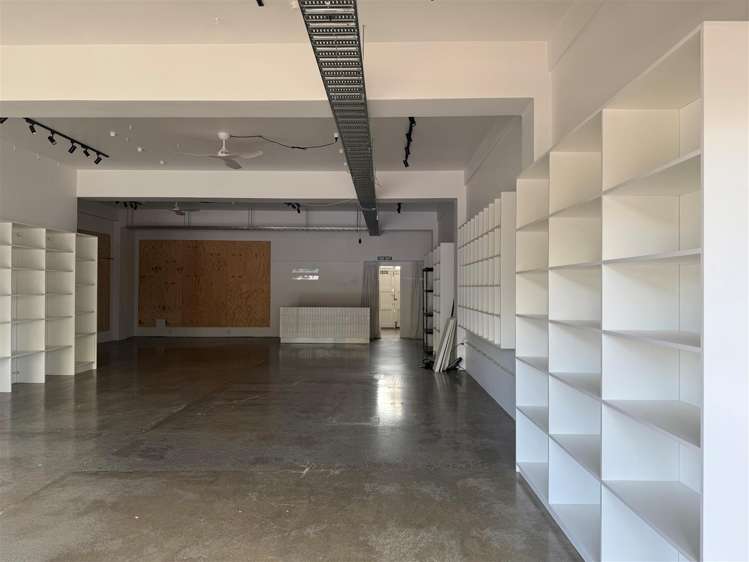 106 Main Street Hutt Central_2