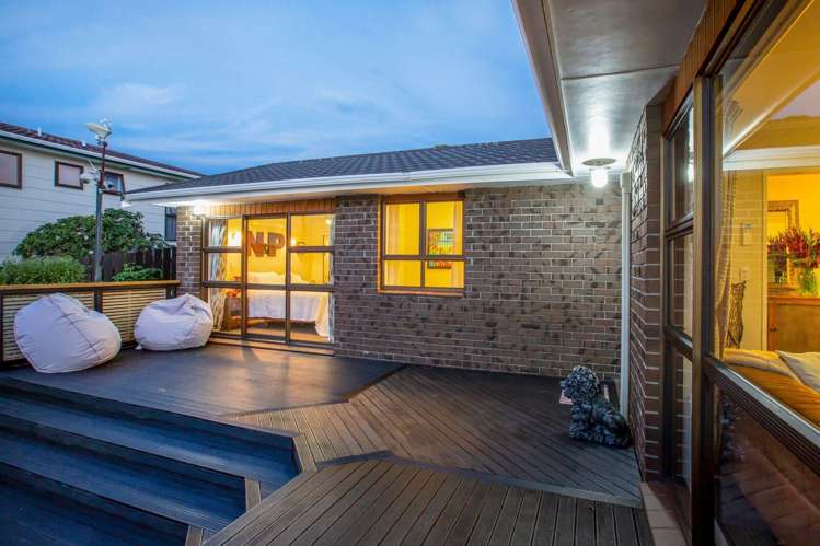 9 Langwell Place Papakowhai_25