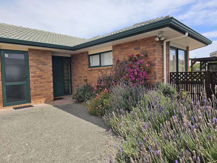 39 Kent Avenue Waitarere Beach_5