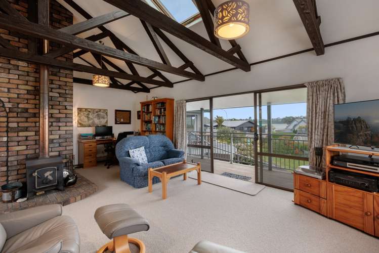 32 Forrester Drive Welcome Bay_18