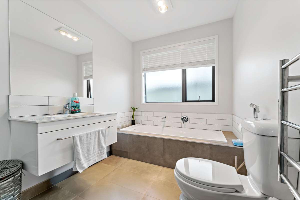 14 Piripono Crescent_5