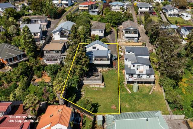 2/32 Tamahere Drive Glenfield_1