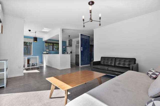 2/25 Webber Street 1685_3