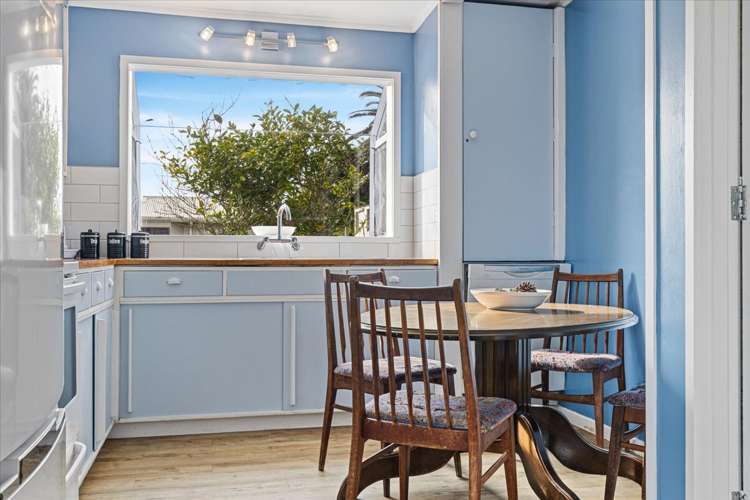 12 Takarei Terrace Mokau_10