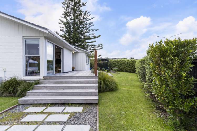 2 Hatton Road Orewa_18