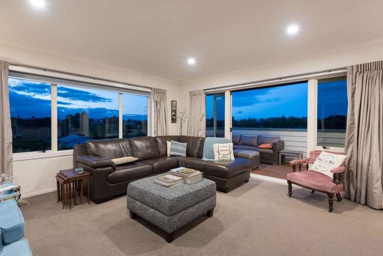 14b Rushton Avenue Otumoetai_13