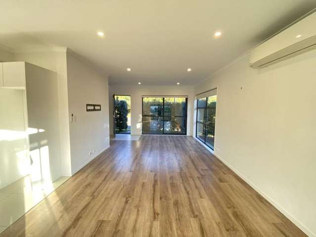 1/36 Brigham Creek Road Whenuapai_1