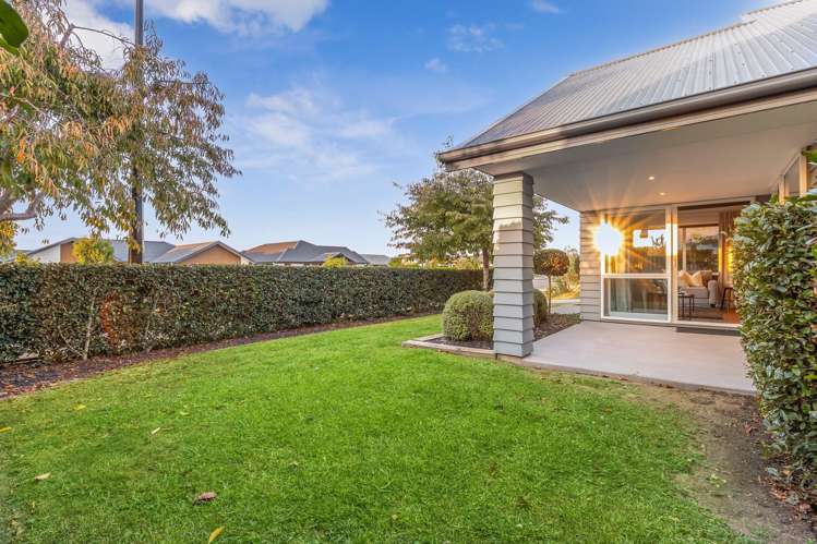 48 Norfolk Drive Cambridge_12