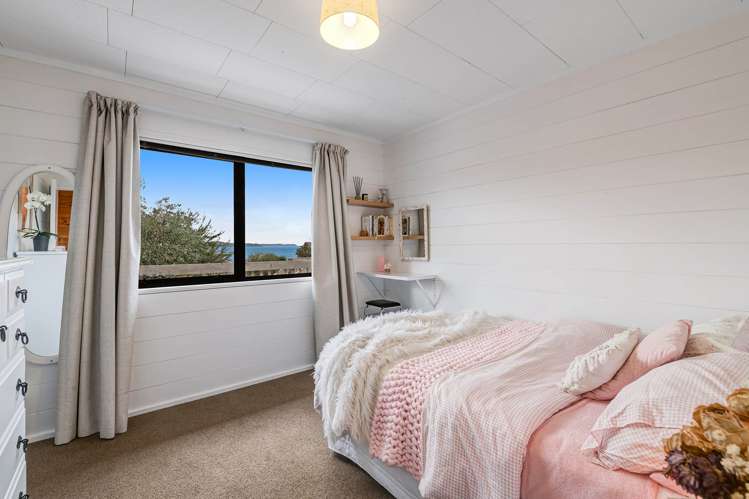 18 Hinemoa Place Snells Beach_8