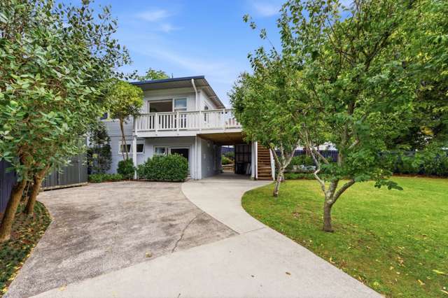 Central Devonport Garden Delight!