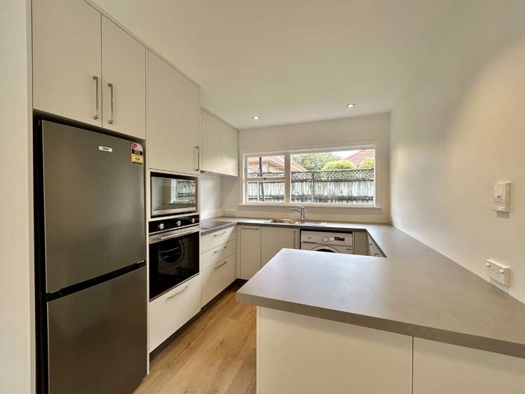 2/16 Lancing Road 1781_1