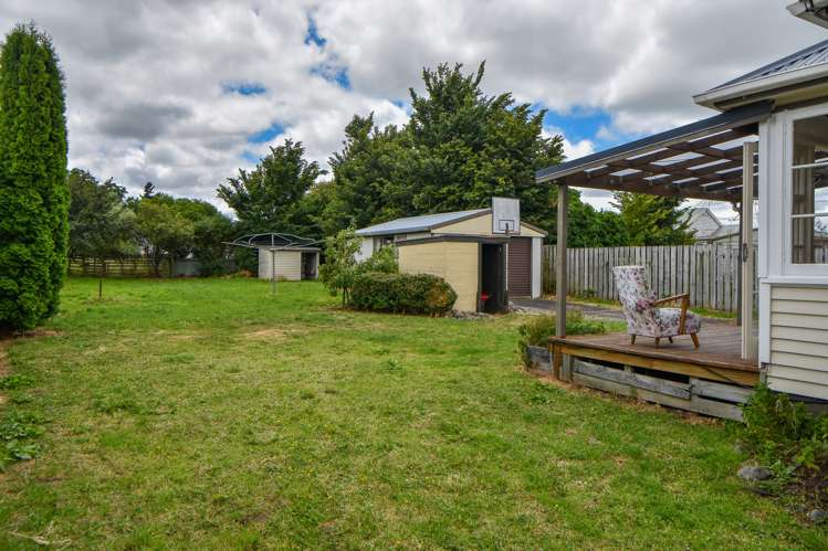 2 Kent Street Carterton_19