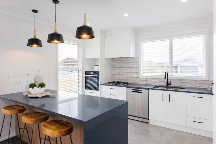 52 Peppertree Glade Kelvin Grove_4