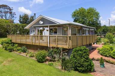 7 Walker Road East_3