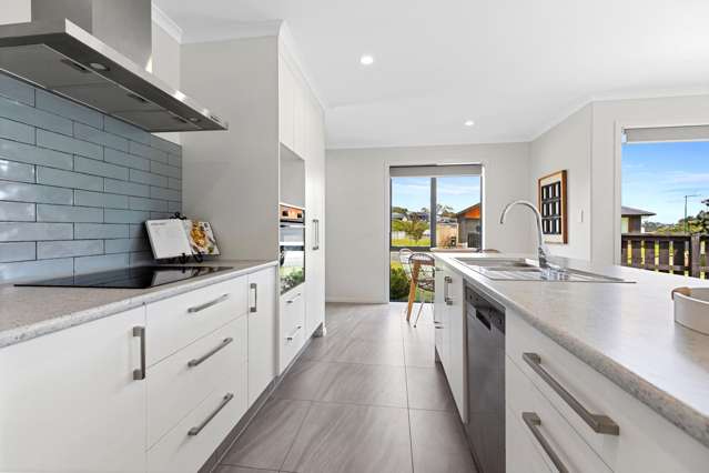 170 Adler Drive Ohauiti_4