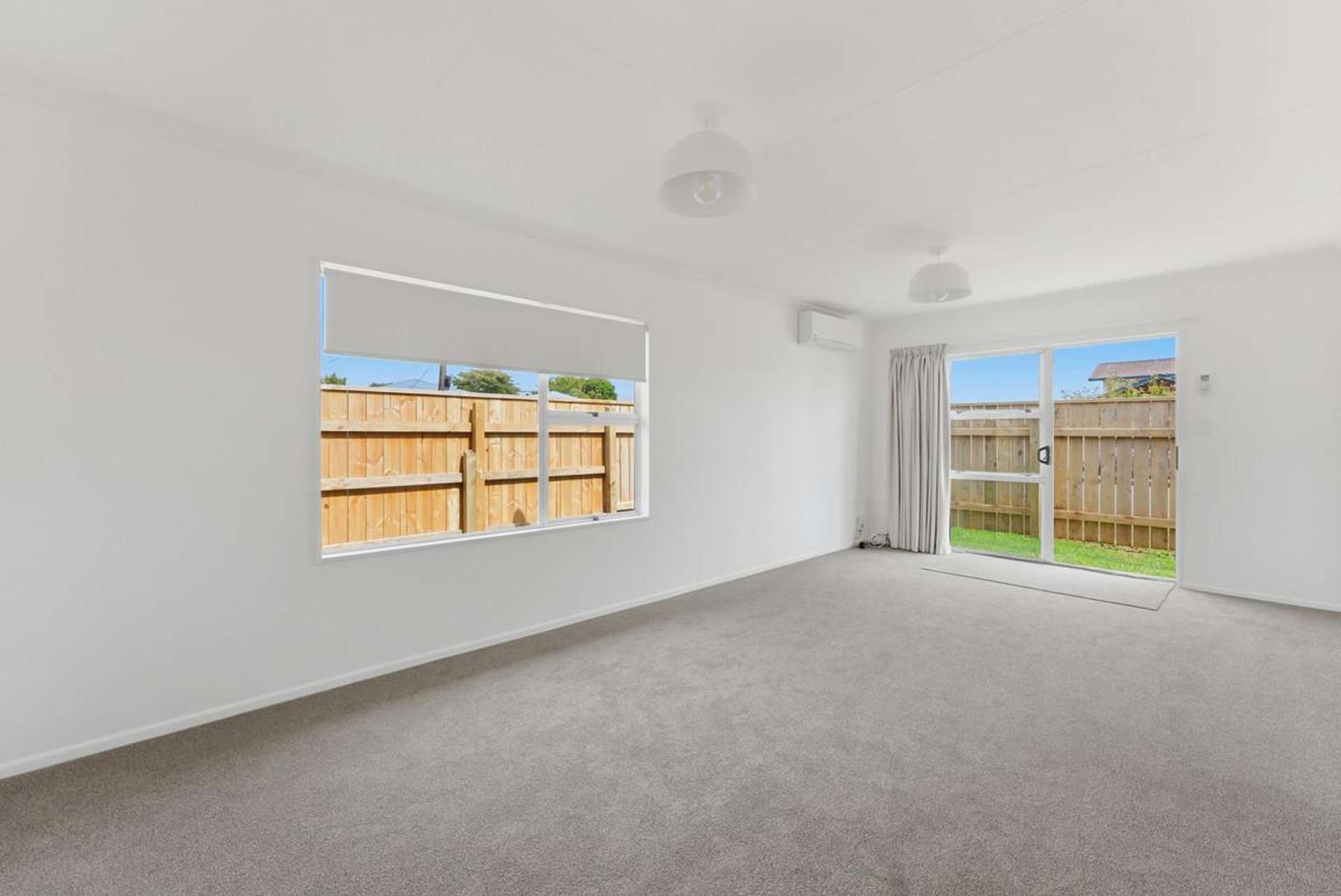 209 Seaview Road Westown_0