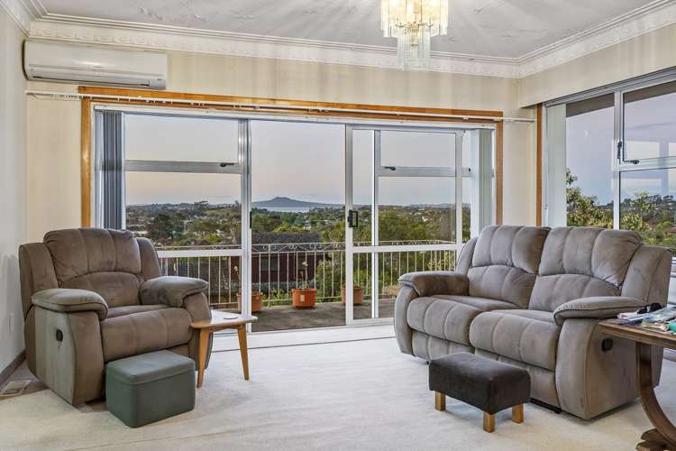 73 Bradbury Road Botany Downs_6