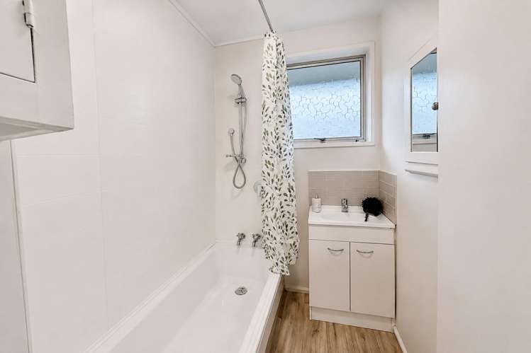 4/417 Worcester Street Linwood_7