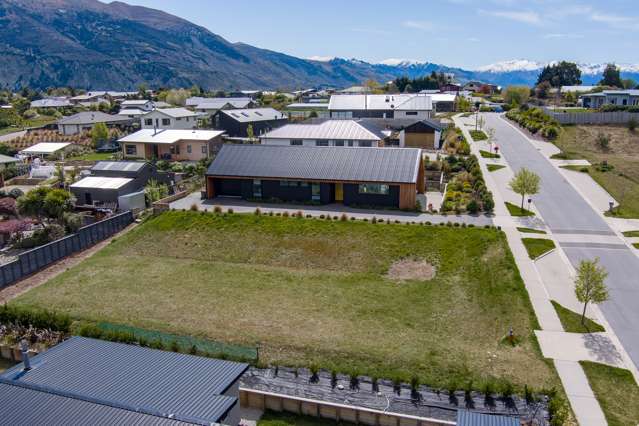 13 Sarges Way Lake Hawea_1