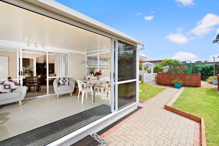 26 Fairview Avenue Opaheke_14