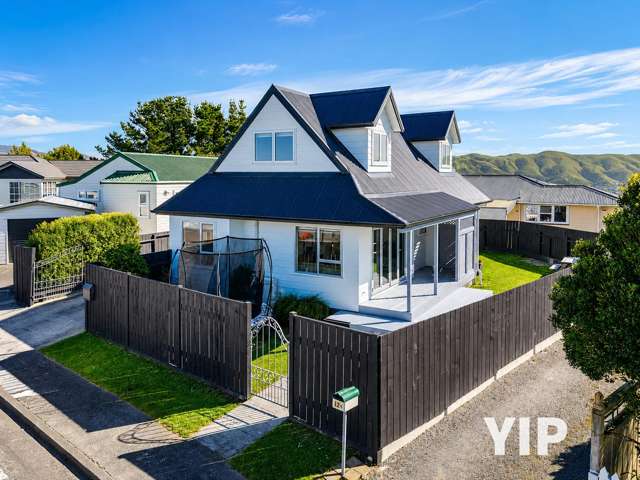12 Maraval Crescent Grenada Village_1