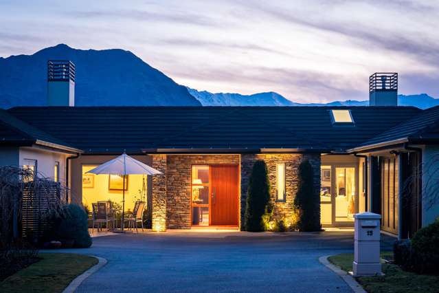 15 Valley Crescent Wanaka_2