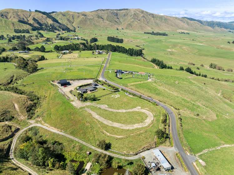 67 Albert Road Tokomaru_44