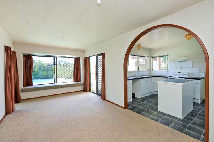 124 Flaxmere Avenue Flaxmere_5