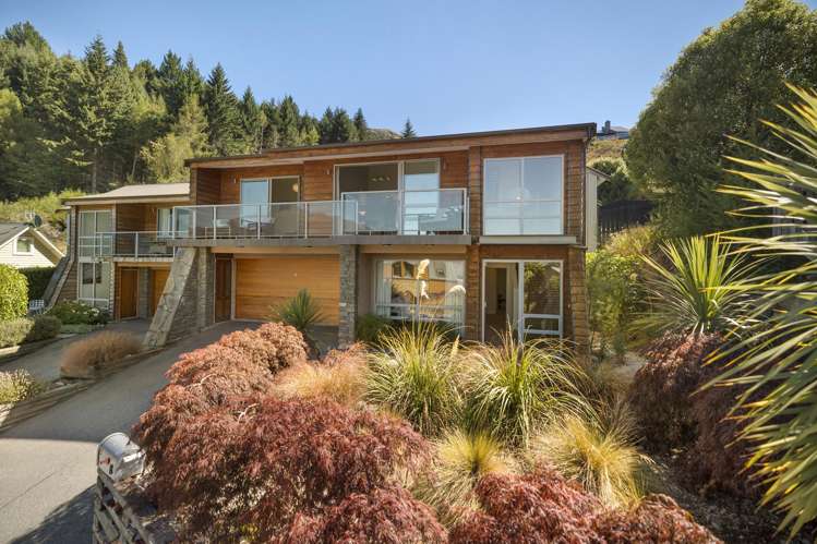 8 Stone Ridge Place_0