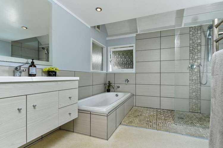 43 Birkdale Road Birkdale_11