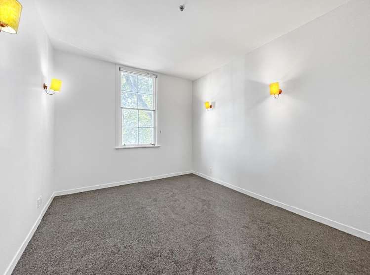 11/30 Hanson Street Mount Cook_8