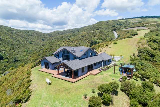 64 Onekainga Rise (Pvt) Whananaki_3