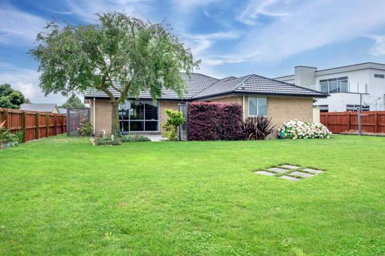 13 Orchard Grove Netherby_14