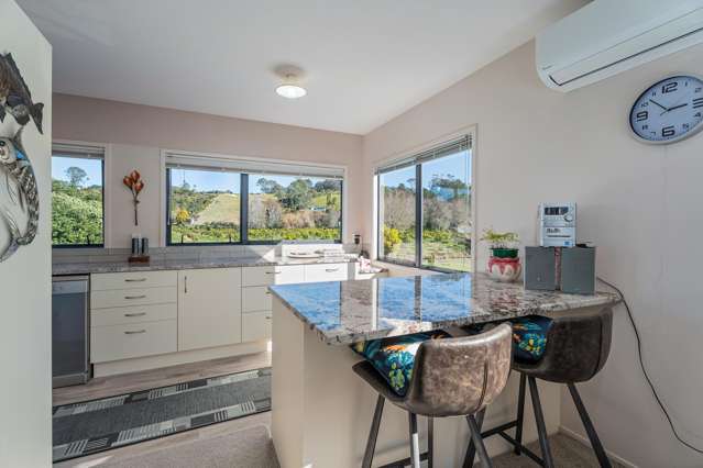 30 Captain Cook Road Cooks Beach_4