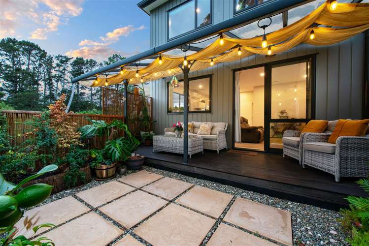 11 Kaimai Avenue Massey_7