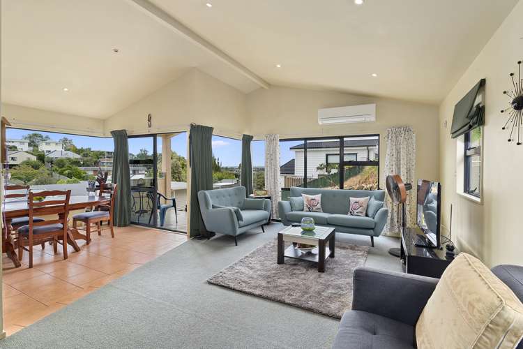 2/23 Sovereign Place Glenfield_5