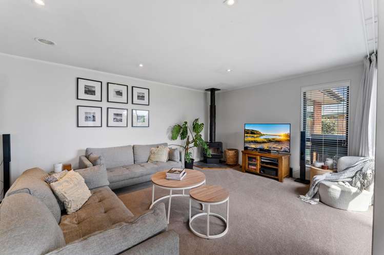 53 Starveall Street Brightwater_5