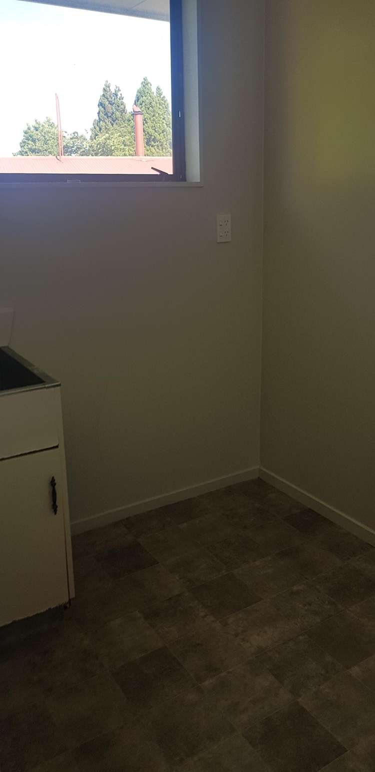 8B Jet Place Pukehangi_7