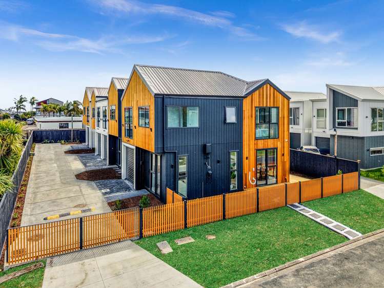 4/8 Indus Place Half Moon Bay_15