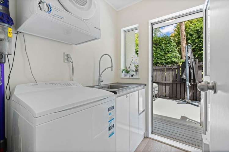 11 Alidade Place Massey_13