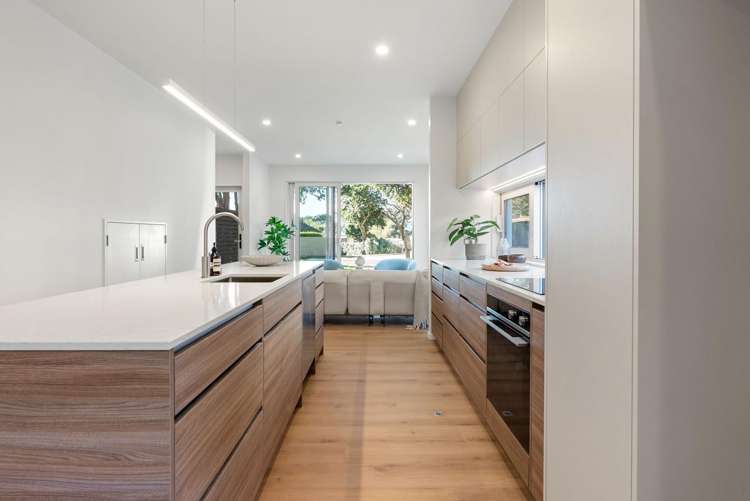15A Puriri Street Eastbourne_6