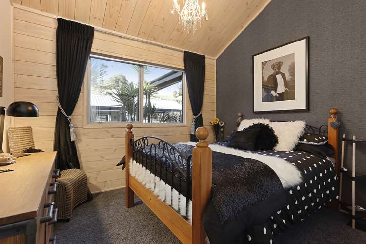 57 Rautahi Terrace Redvale_16