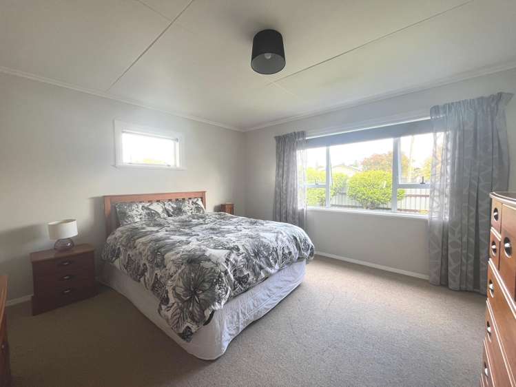 20 Jull Crescent Waipukurau and Surrounds_11