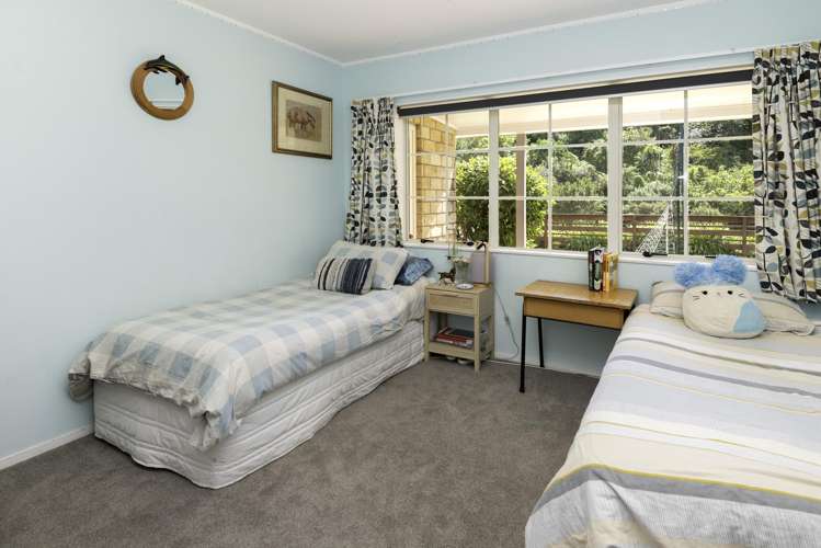 26 Bernie Edwards Place Botany Downs_13