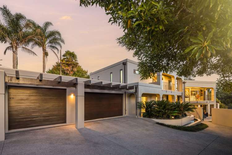 1025 River Road Queenwood_1