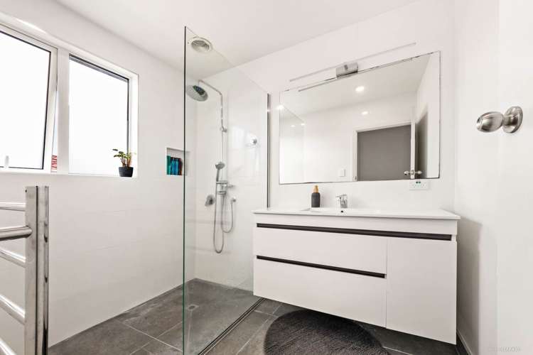 157 Whitney Street Blockhouse Bay_6