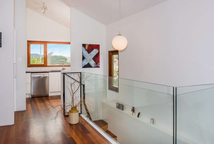 24 Crocombe Crescent Beach Haven_7