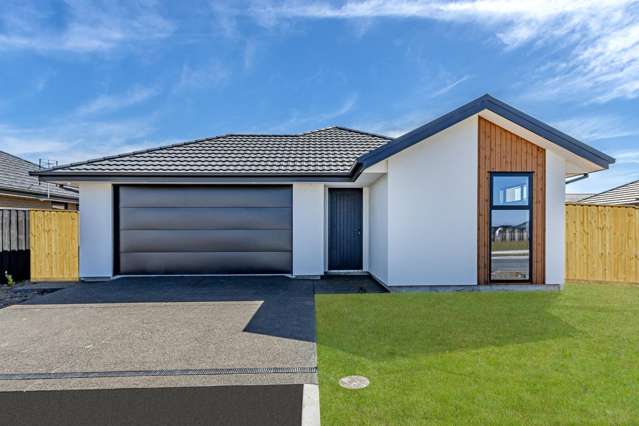 Modern Home In Ideal Location With Double Garage!